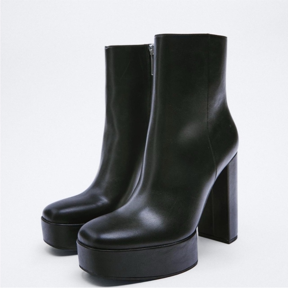 Zara Black Platform Block Heel Ankle Boots - Picture 2 of 10